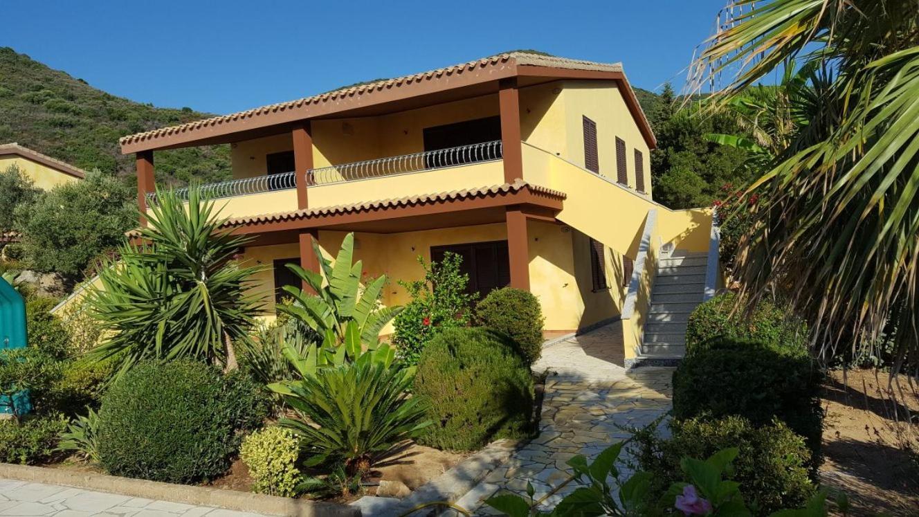 Appartamento In Splendido E Riservato Villaggio, Marina Di Tertenia Exterior photo