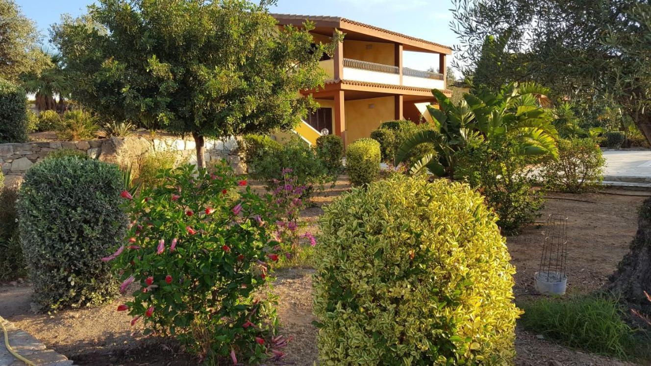 Appartamento In Splendido E Riservato Villaggio, Marina Di Tertenia Exterior photo